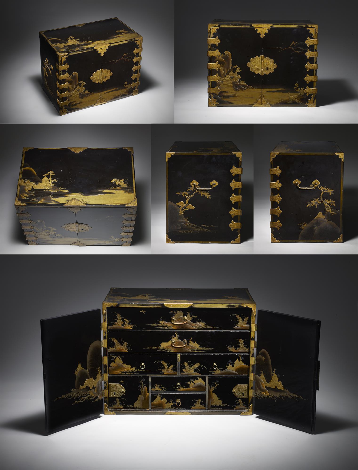 Fine Export Lacquer Cabinet