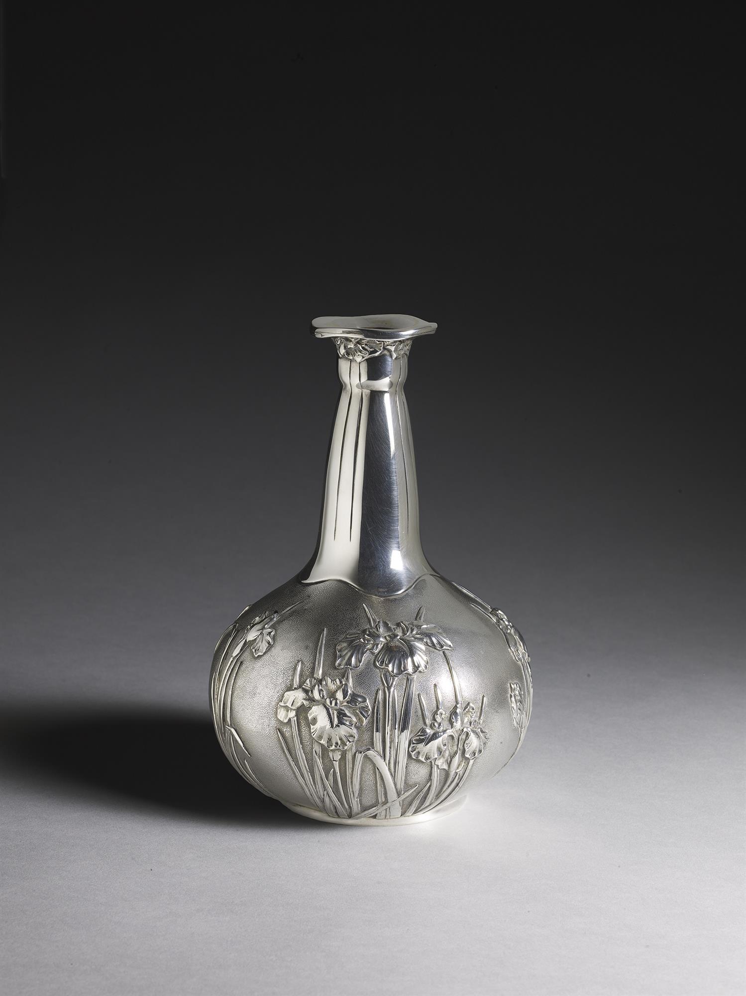Bulbous Body Decorated Silver Vase