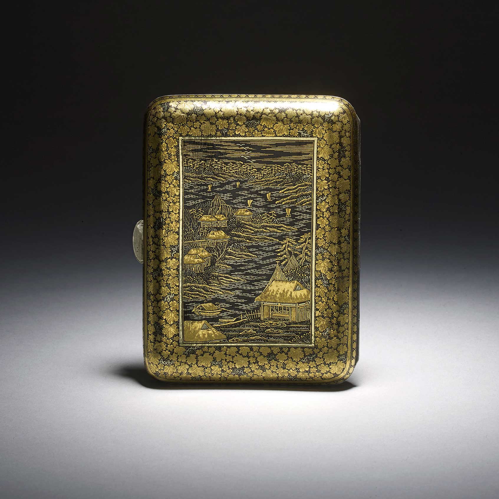 Komai Cigarette Box