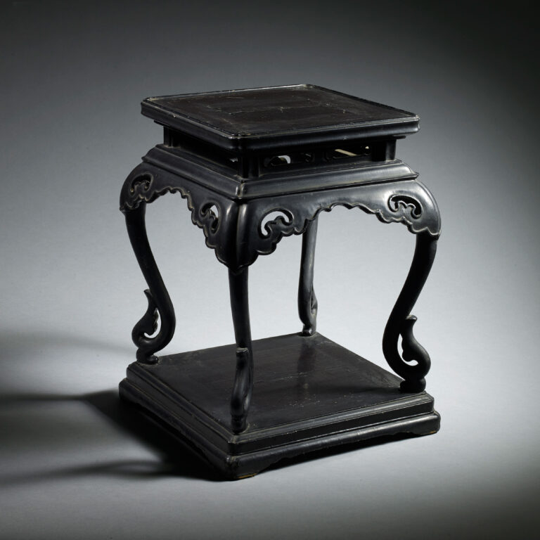 Lacquer Incense Stand