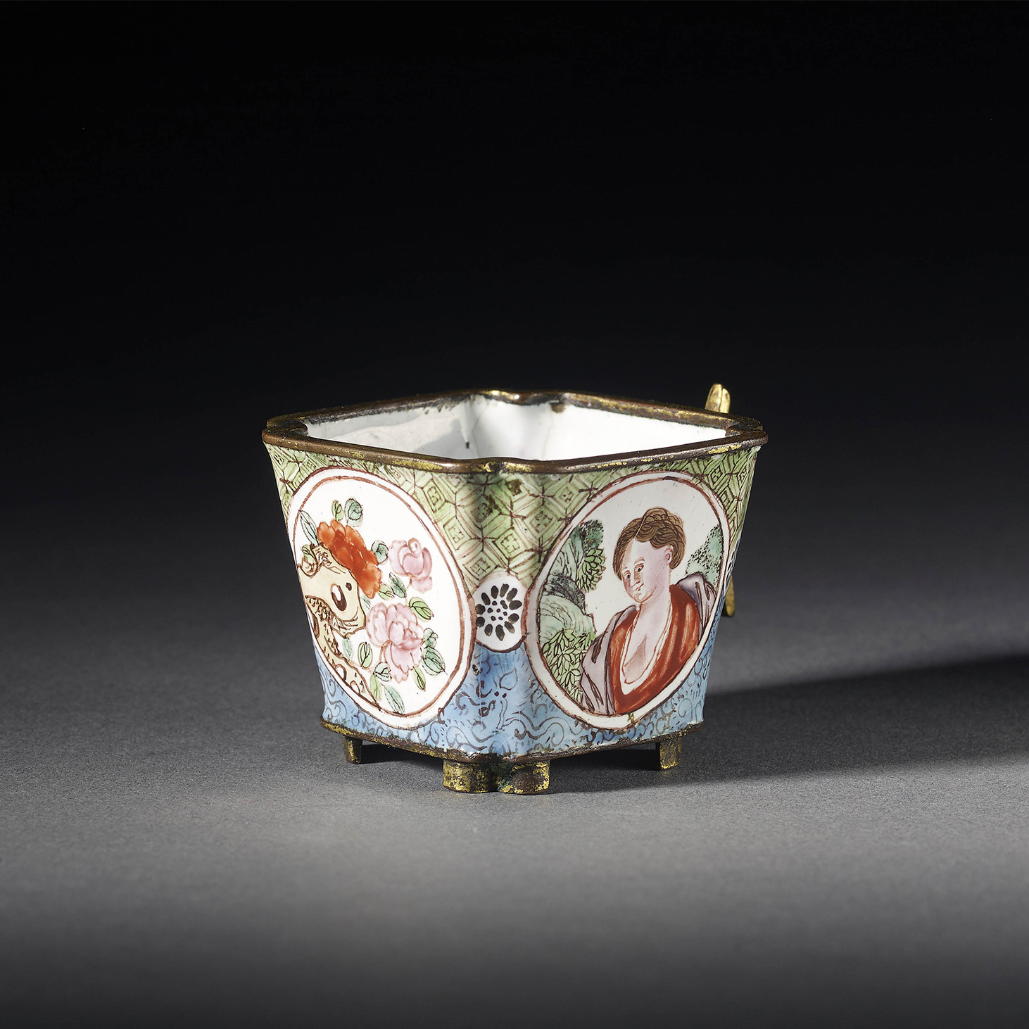 Square Cup