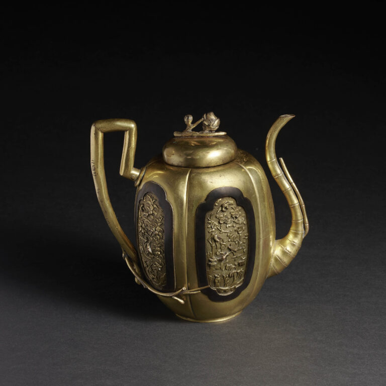 Gilt Ewer