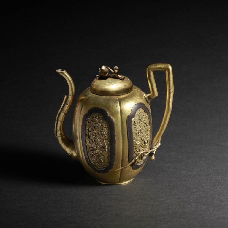 Gilt Ewer