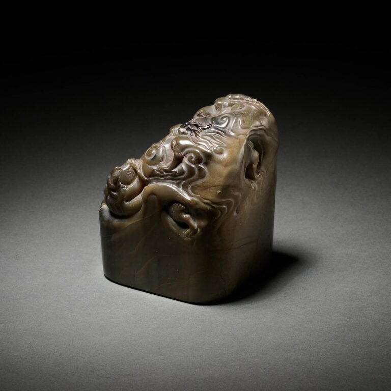 Dragon seal