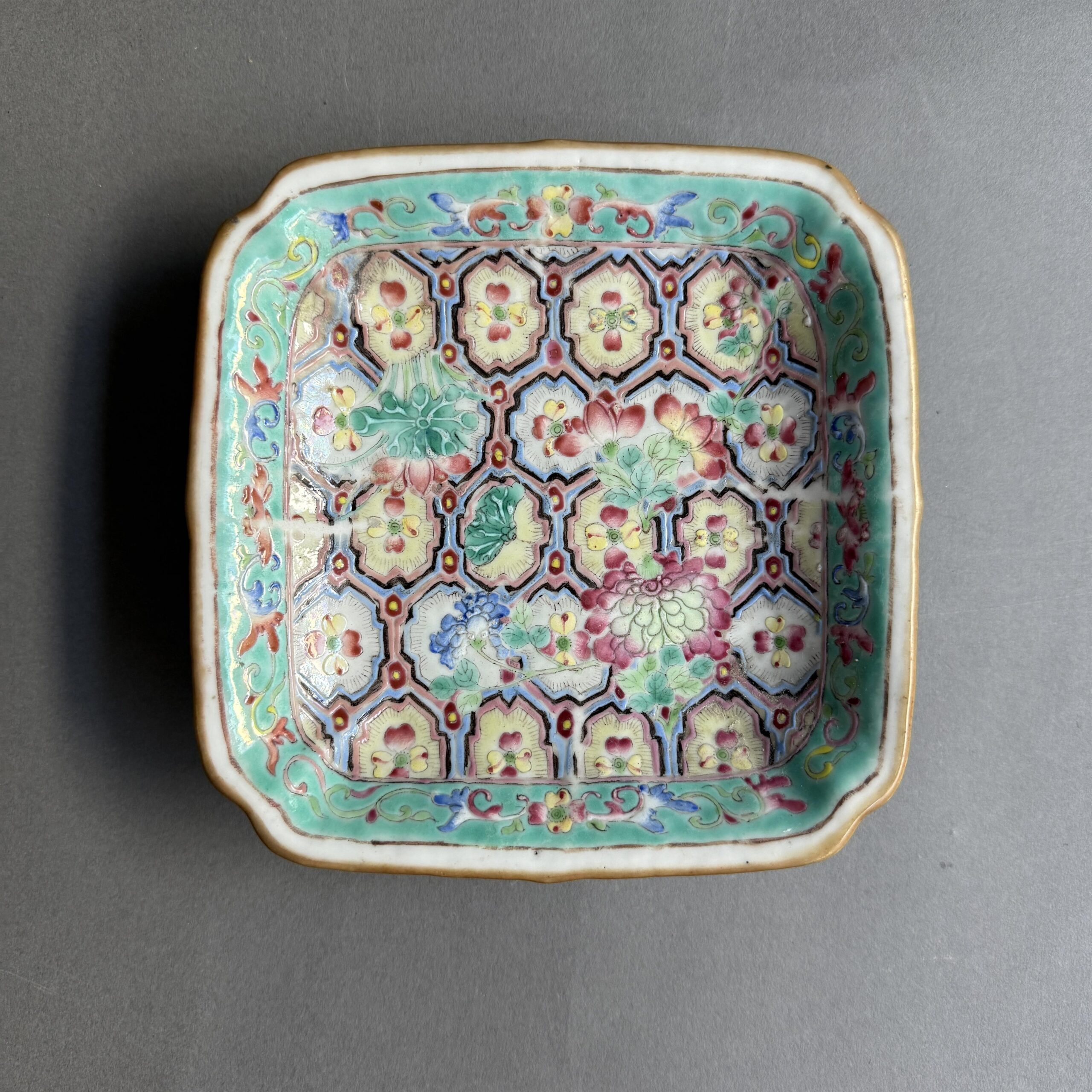 Enamel Dish