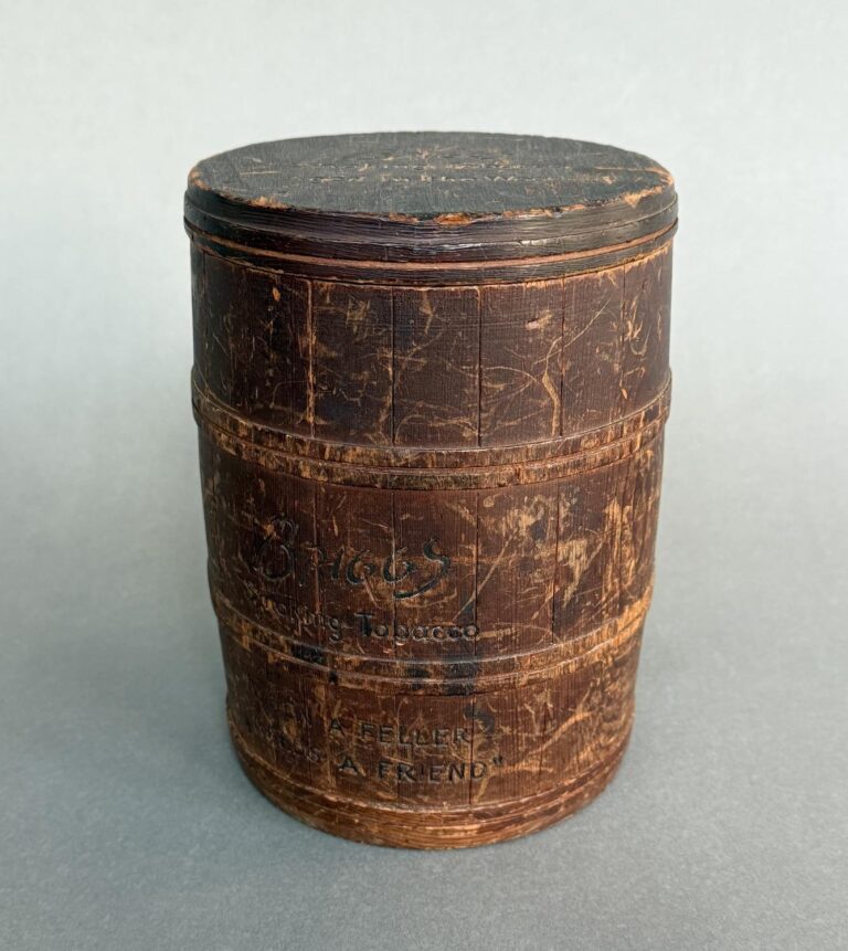 Pine Tobacco Box