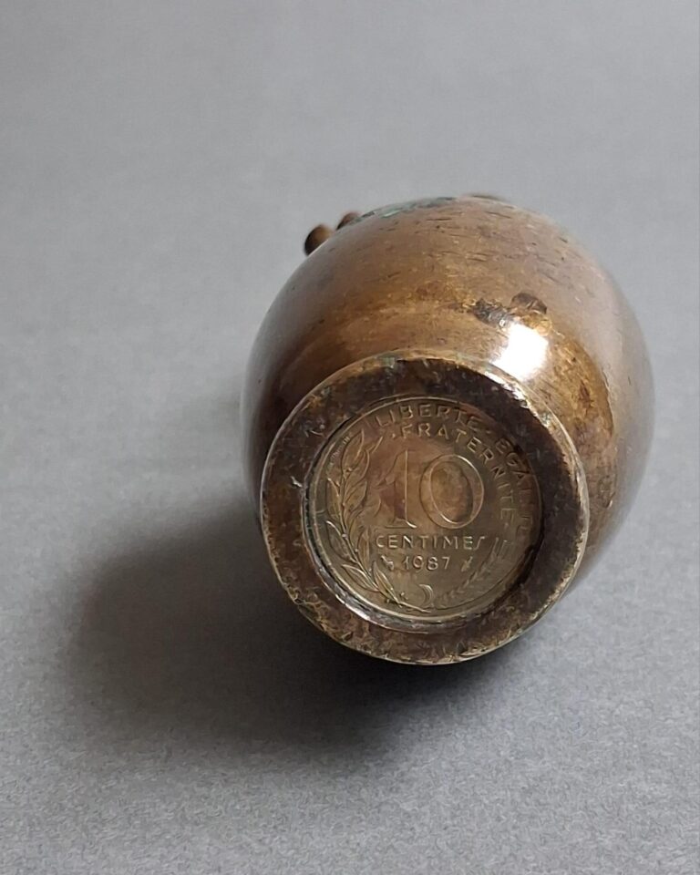 A small Chinese bronze scholar’s vase