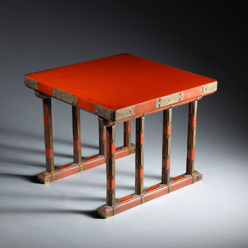 Red Lacquer Stand
