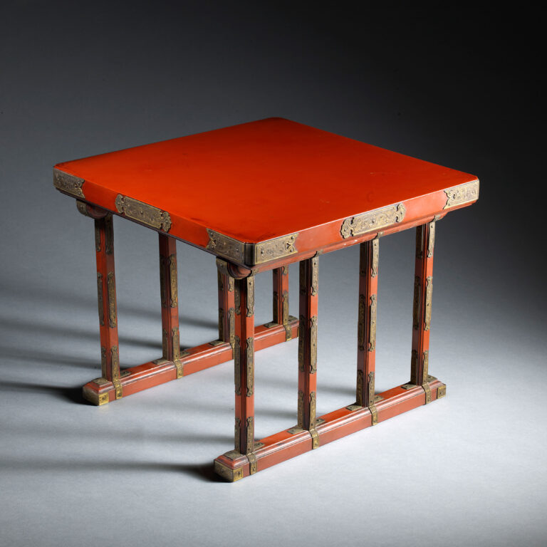 Red Lacquer Stand