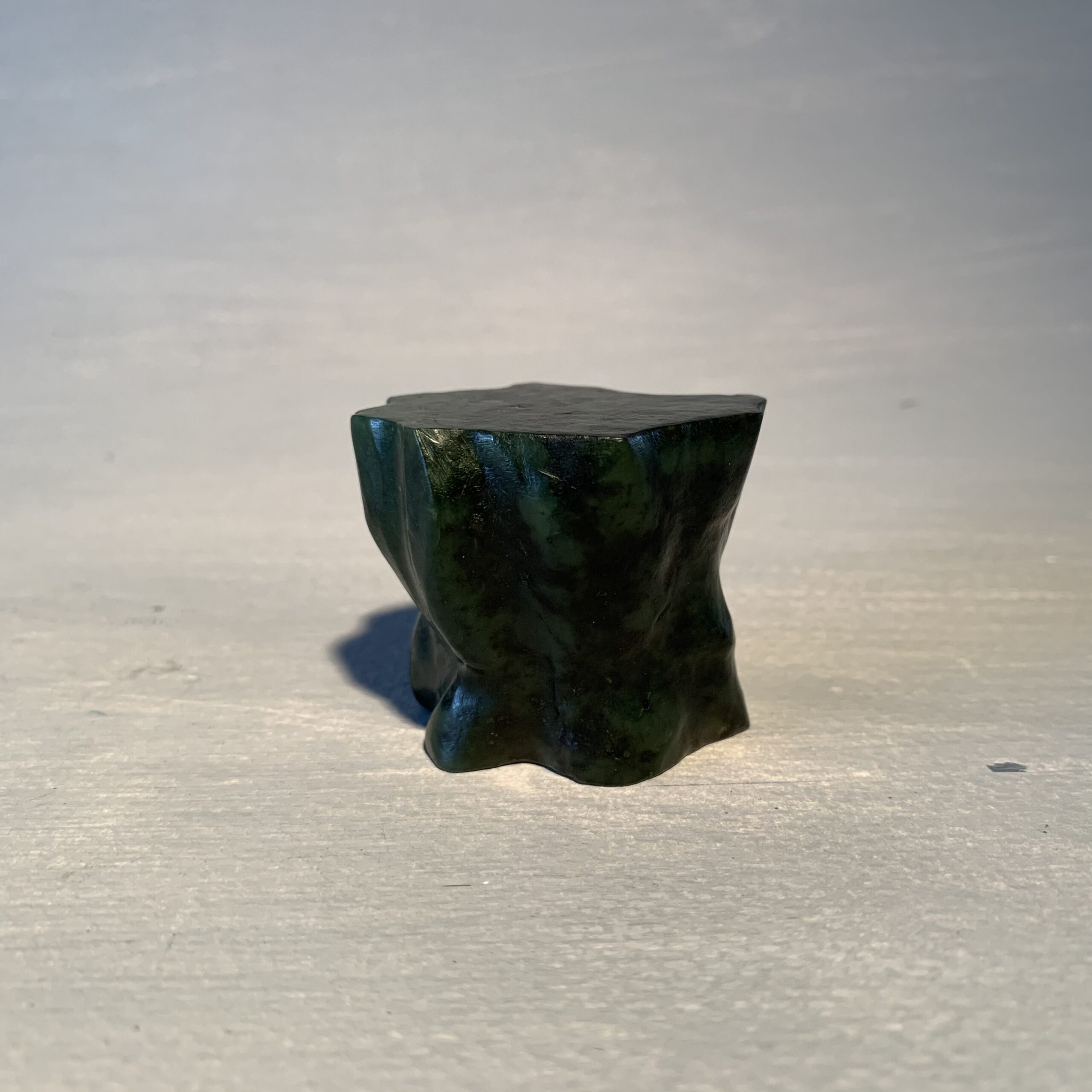 Jade Rock Stand