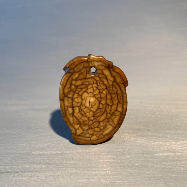 Ivory Toggle