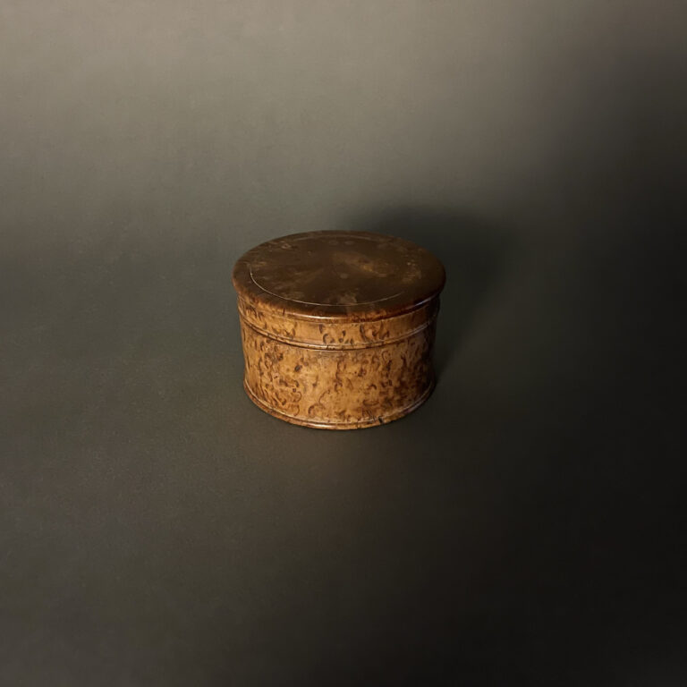 Circular box