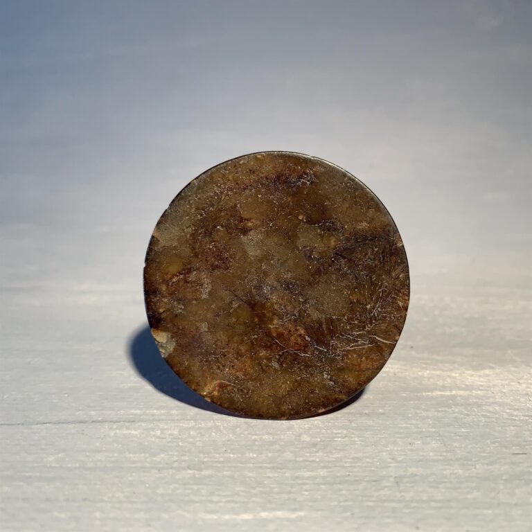 Stone Toggle / Snuff Tray